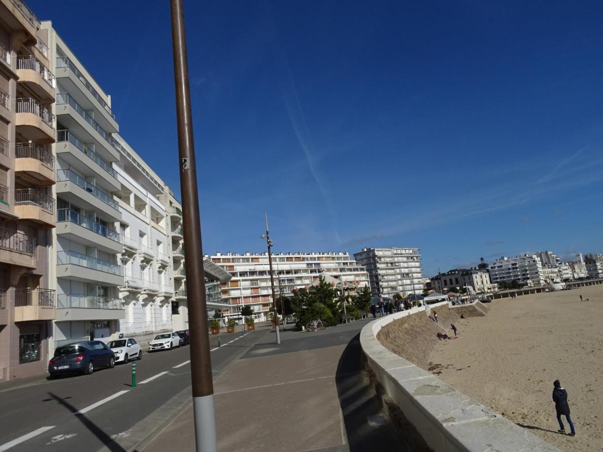 Appartement T2 Face Plage Avec Balcon, Cuisine Equipee Et Tv - Fr-1-92-908 莱萨布勒-多洛讷 外观 照片